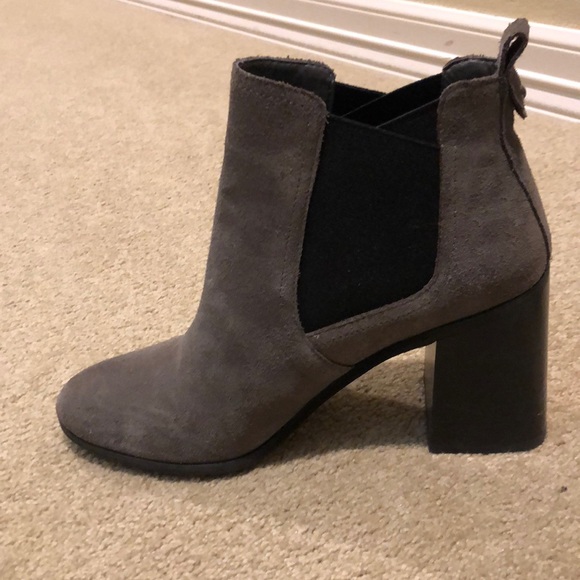 BP. Grey Suede Booties, size women’s 8 - Picture 2 of 7